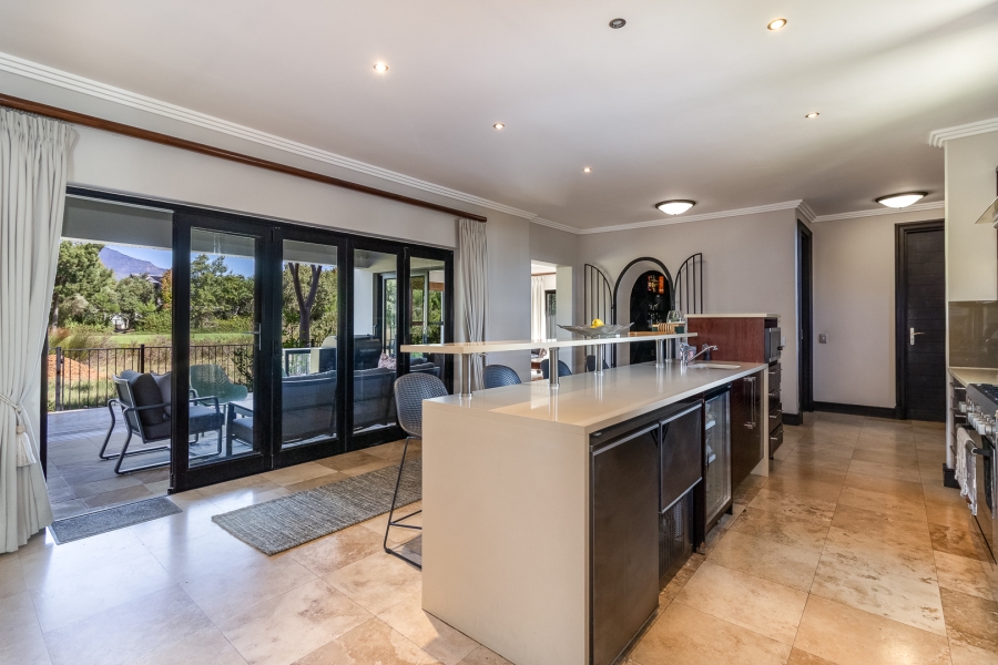 4 Bedroom Property for Sale in Pearl Valley at Val de Vie Western Cape